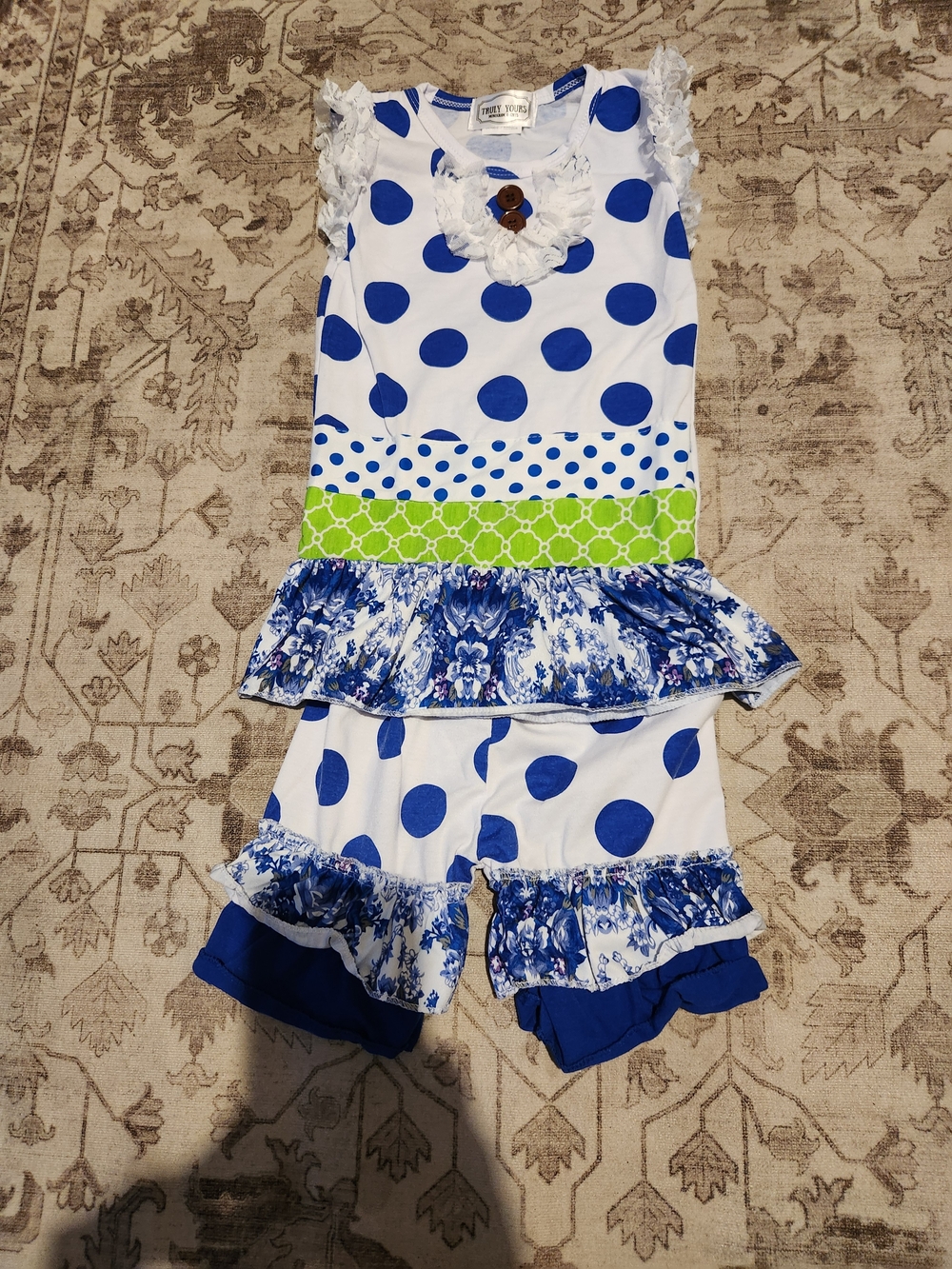 Blue Polka Dot Girls' Matching Set with Green Accent - White/Blue